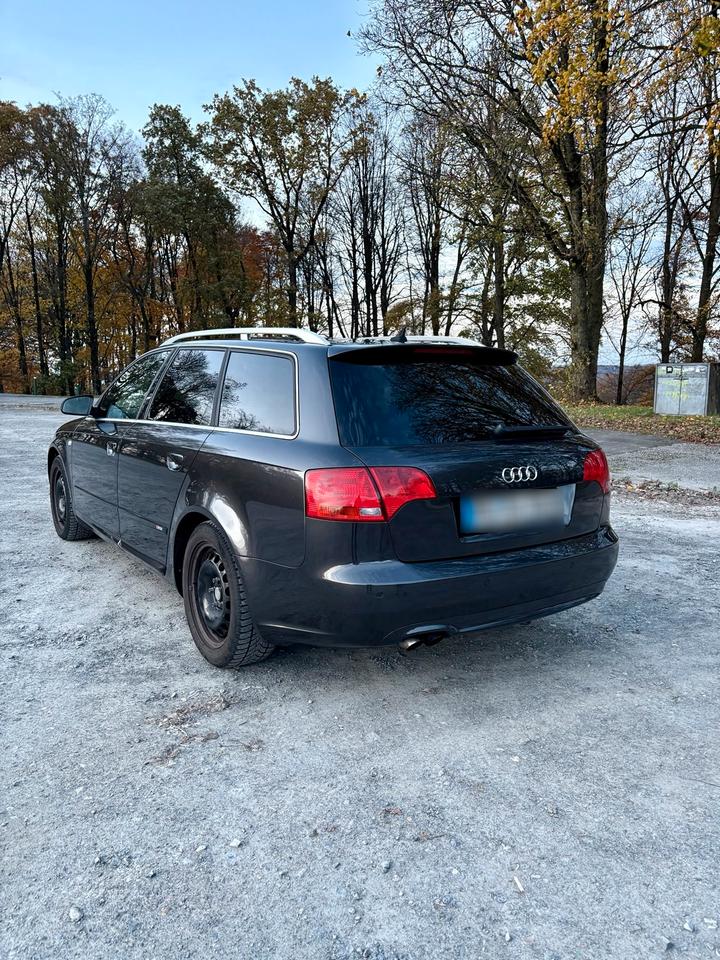 Audi A4 2007 — engine