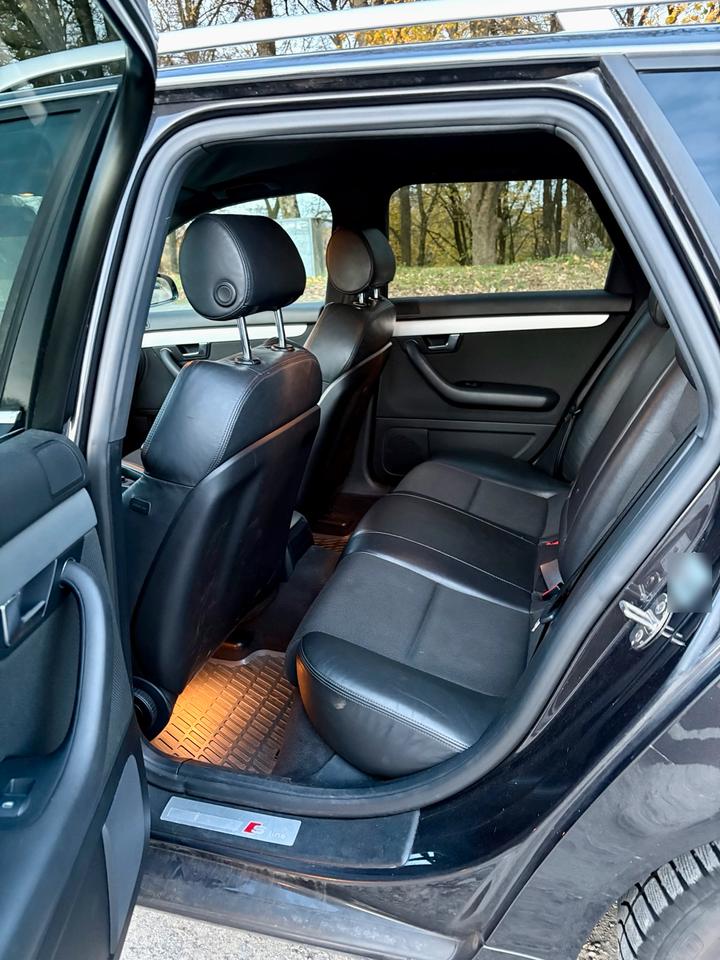Audi A4 2007 — photo 7