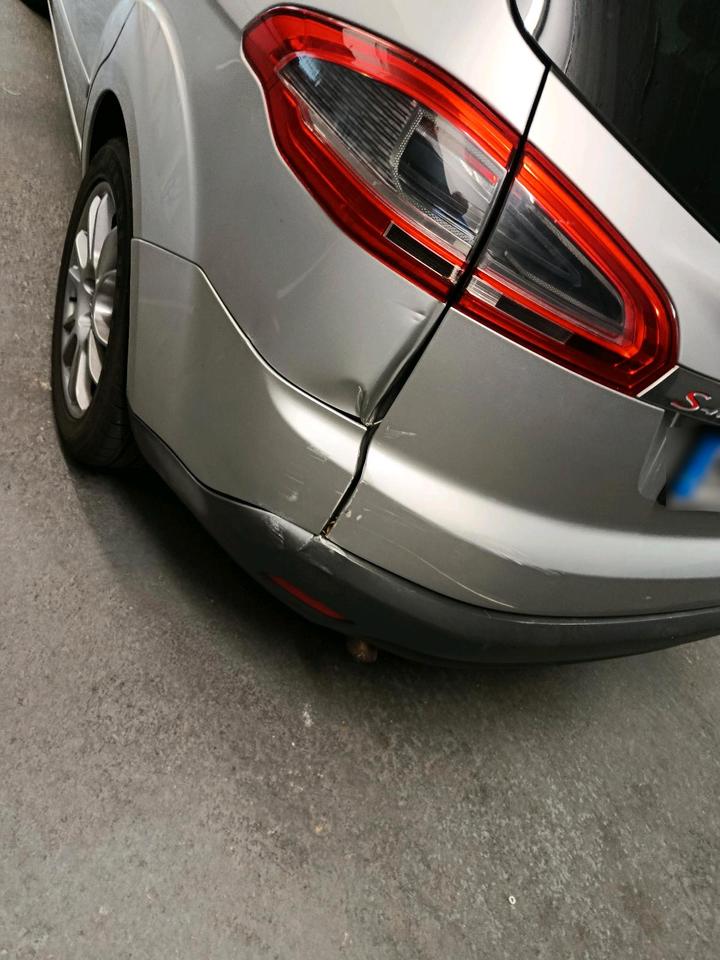 Ford S-Max 2014 — photo 9