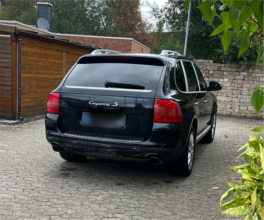 Porsche Cayenne 2005 — двигун