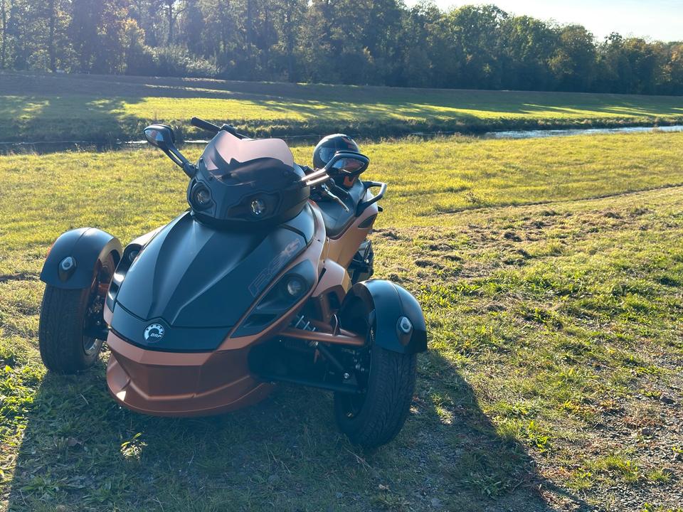 Weitere Motorräder Can-Am Spyder RS-S 998 noch bis Ende Oktober angemeldet! 2014 — rear view