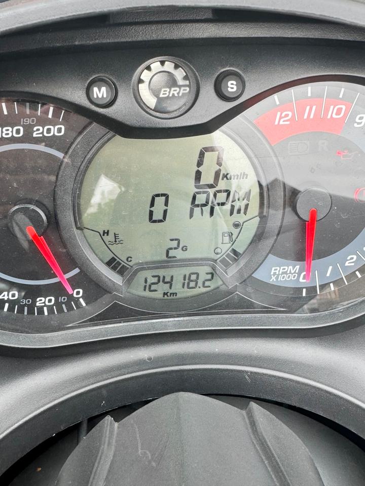 Weitere Motorräder Can-Am Spyder RS-S 998 noch bis Ende Oktober angemeldet! 2014 — photo 6