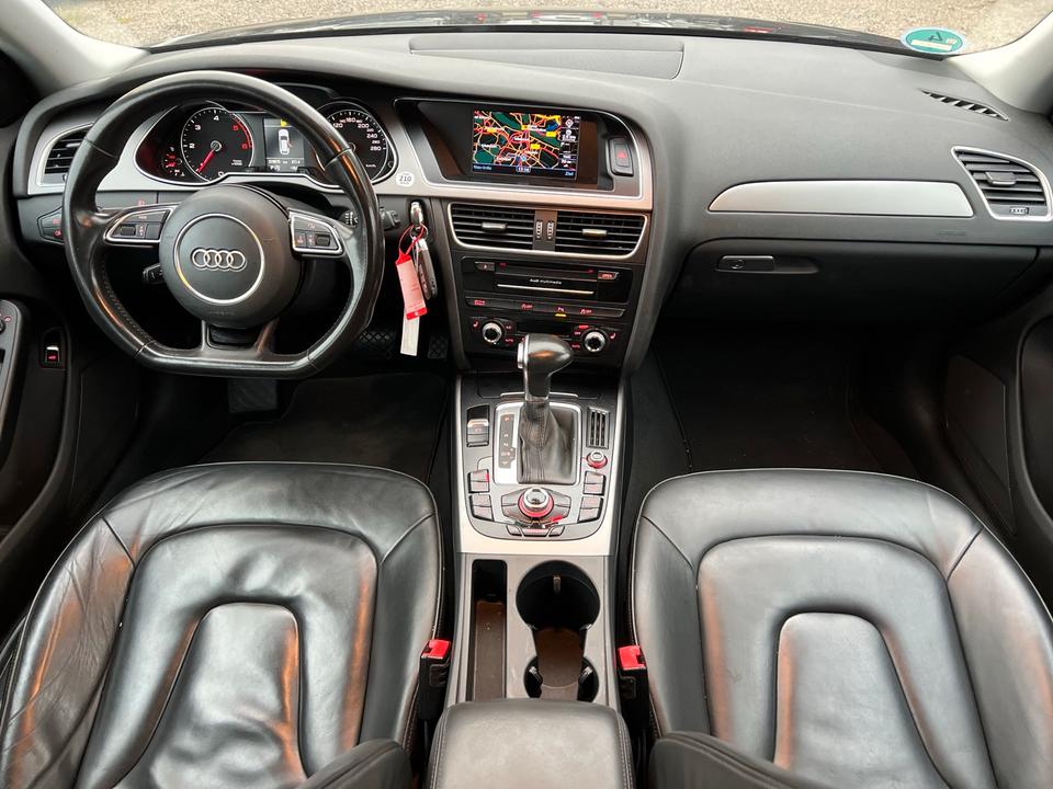 Audi A4 2014 — photo 12