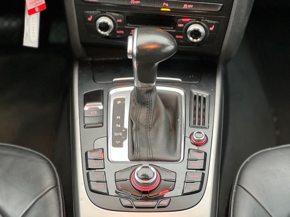 Audi A4 2014 — photo 14