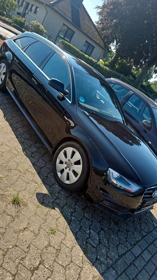 Audi A4 2015 — салон