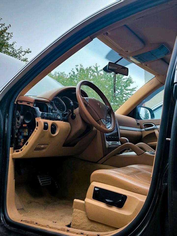 Porsche Cayenne 2005 — photo 8
