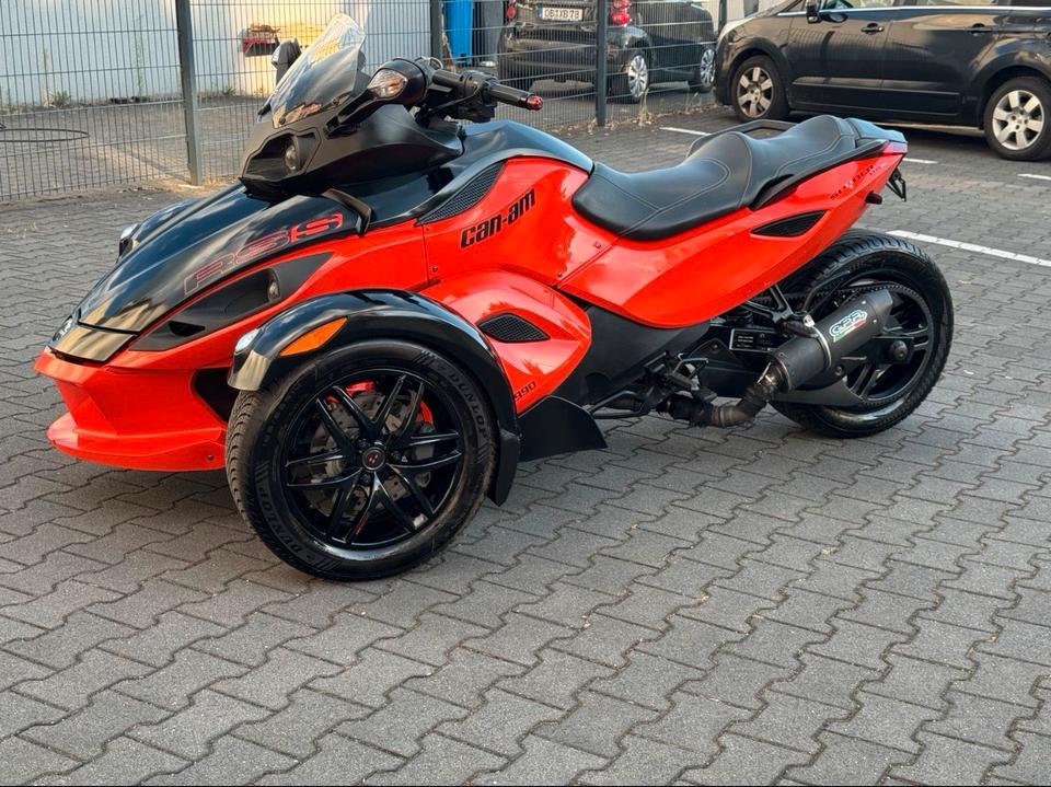  Gelöscht • Can-Am Spyder RS 2012 — interior