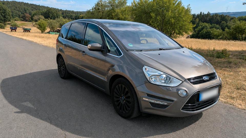 Ford S-Max 2013 — interior