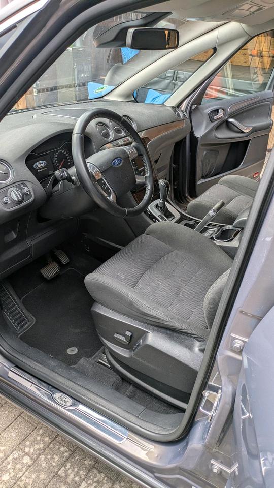 Ford S-Max 2013 — photo 6