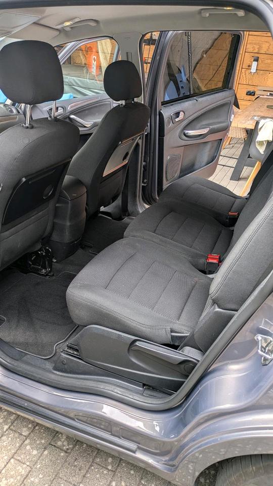 Ford S-Max 2013 — photo 7