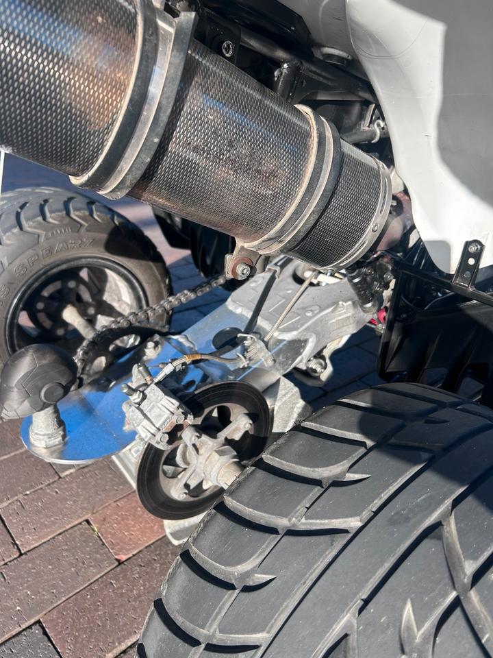 Suzuki LTZ 400 LOF TÜV 10/28 2009 — photo 6