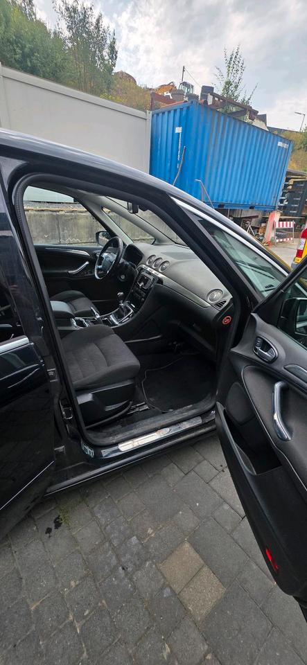 Ford S-Max 2012 — engine