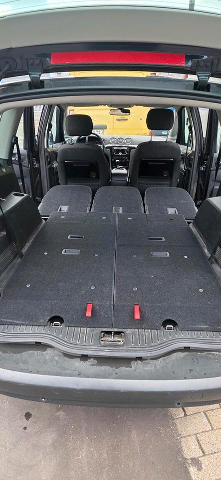Ford S-Max 2012 — photo 5