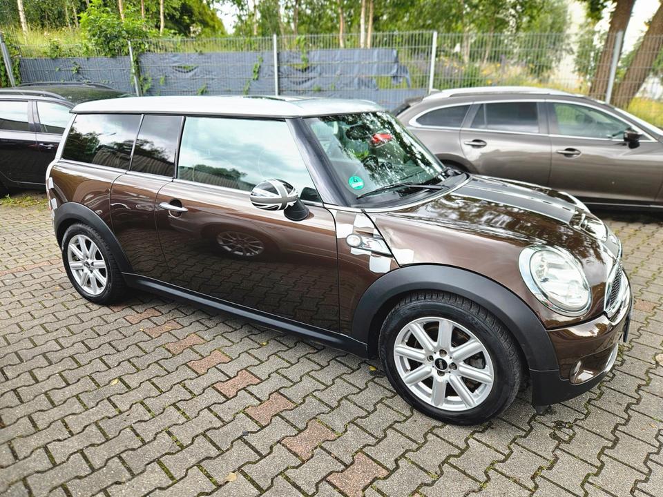 Mini Cooper 2008 — вигляд ззаду