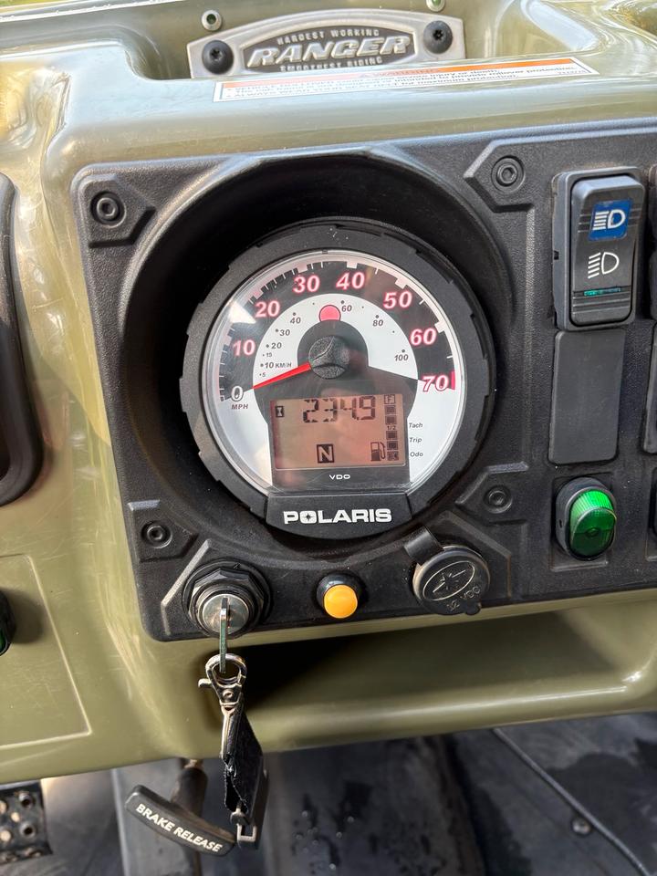 Weitere Motorräder Polaris Ranger side by side ATV Quad 2007 — photo 10