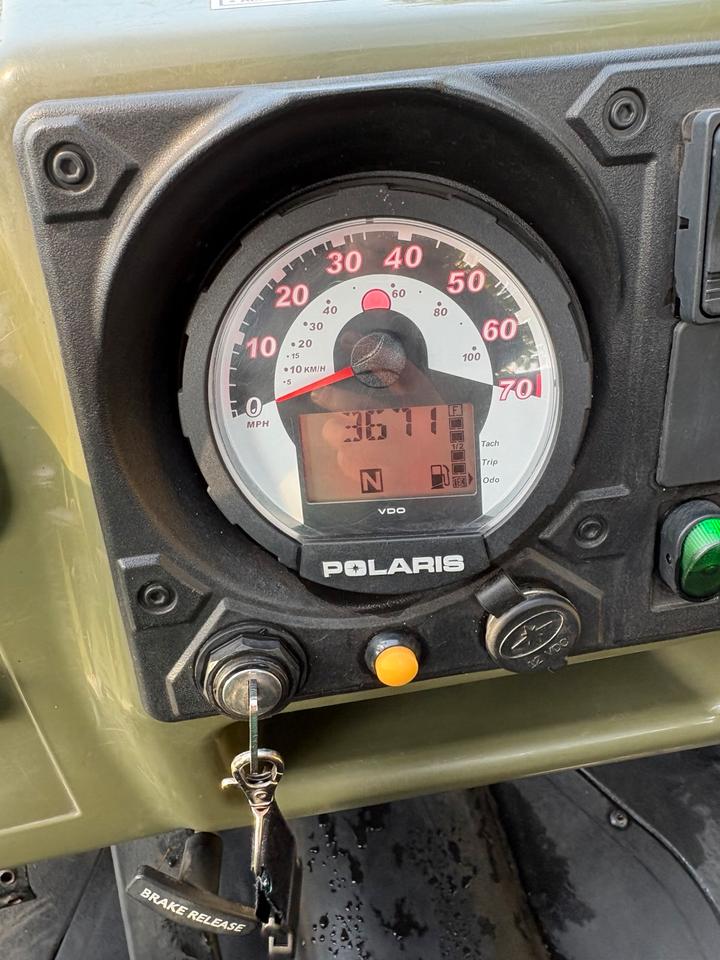 Weitere Motorräder Polaris Ranger side by side ATV Quad 2007 — photo 14