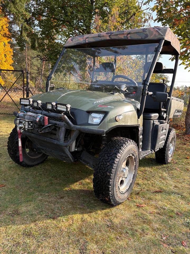 Weitere Motorräder Polaris Ranger side by side ATV Quad 2007 — rear view