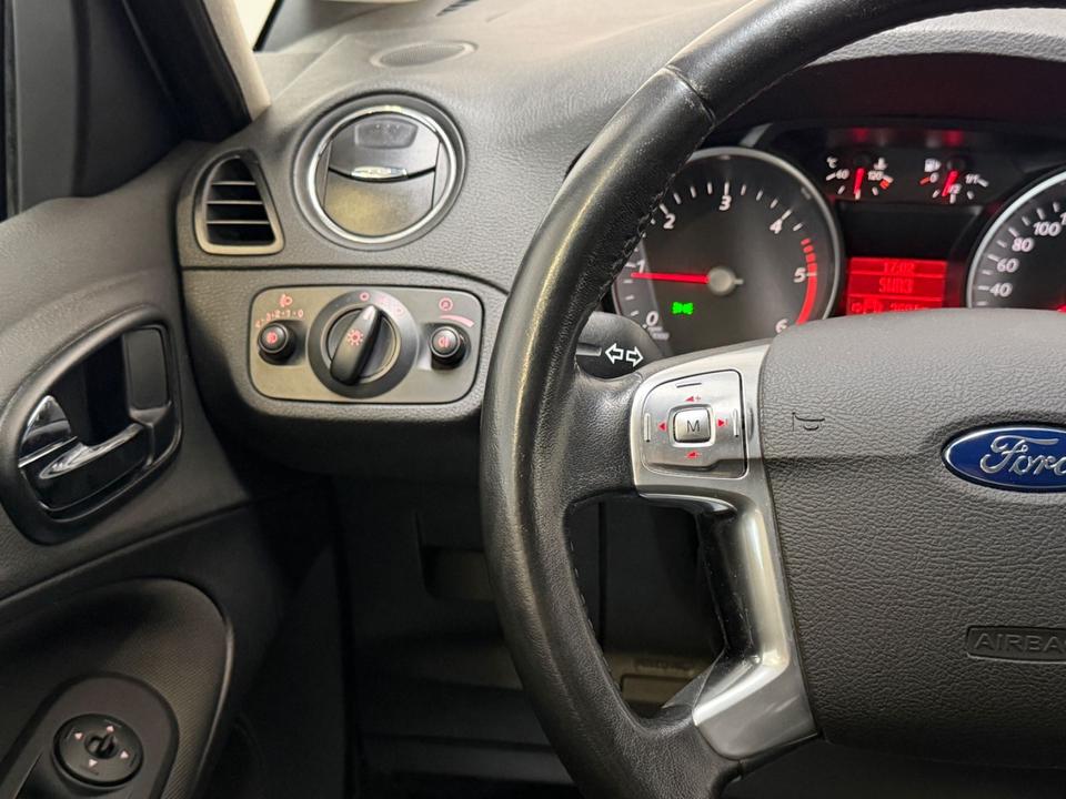 Ford S-Max 2007 — photo 20