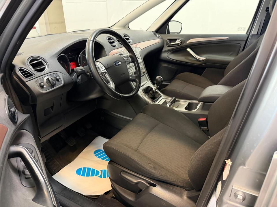 Ford S-Max 2007 — engine