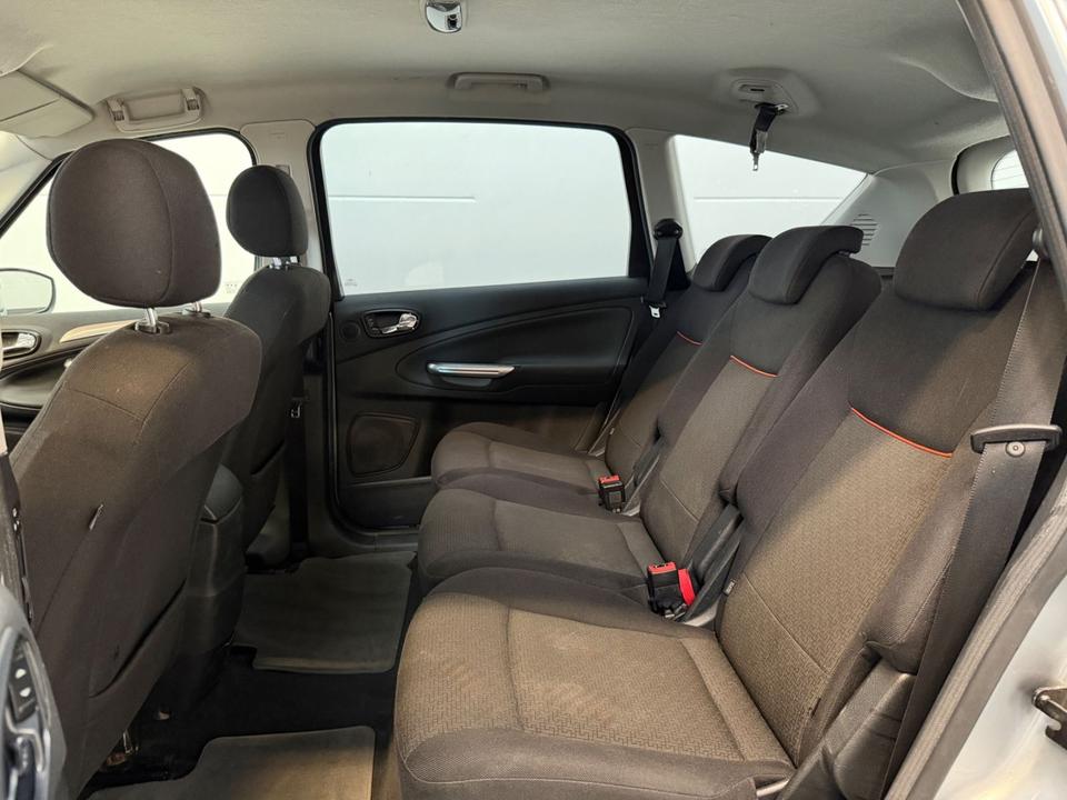 Ford S-Max 2007 — photo 8