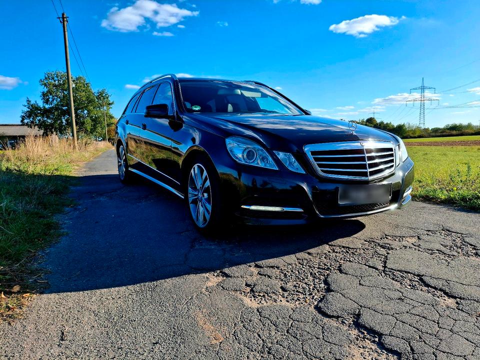 Mercedes Benz E 350 2013 — interior
