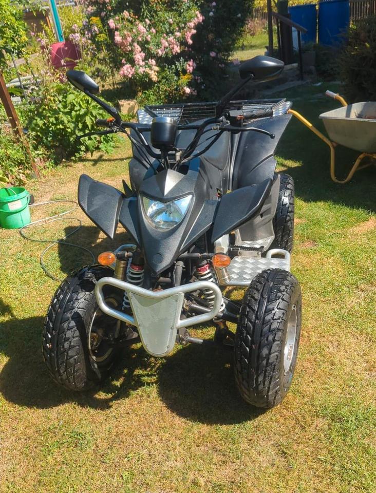  Quad 250ccm zu verkaufen TÜV neu 2009 — interior