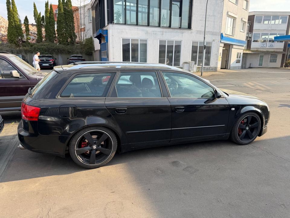 Audi A4 2005 — двигун