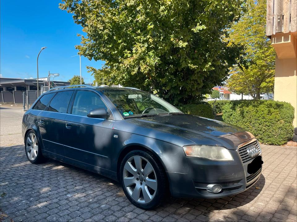Audi A4 2005 — rear view