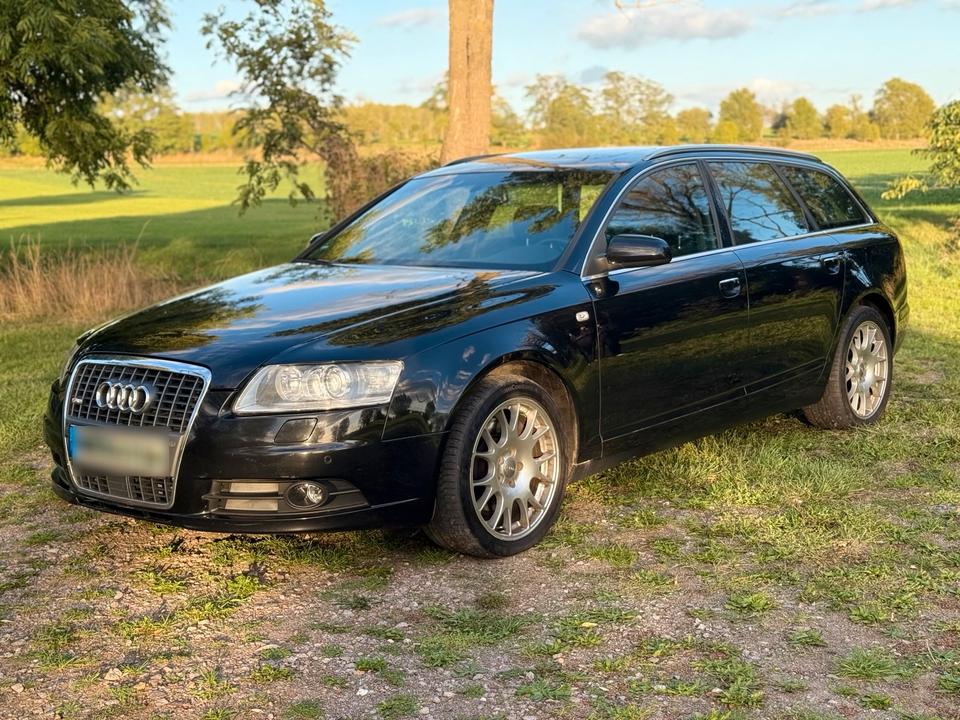 Audi A6 2006 — вигляд ззаду
