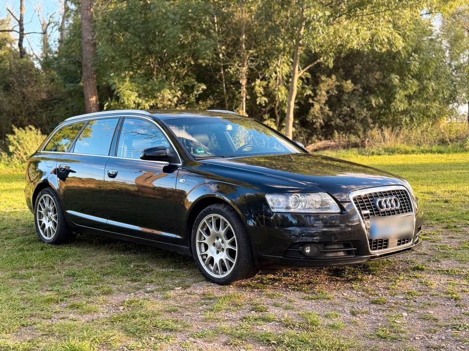 Audi A6 2006 — салон