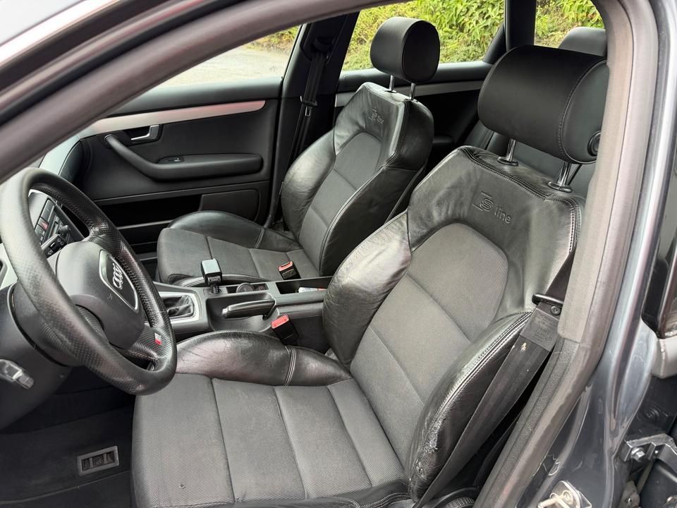 Audi A4 2005 — photo 11