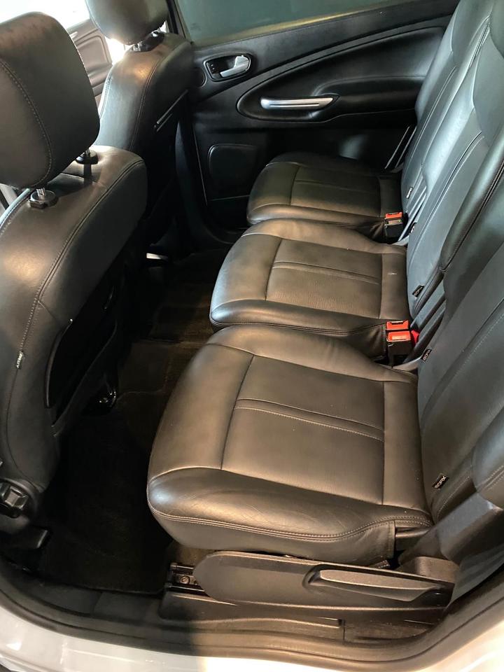 Ford S-Max 2013 — engine