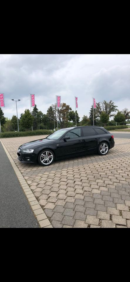 Audi A4 2012 — interior
