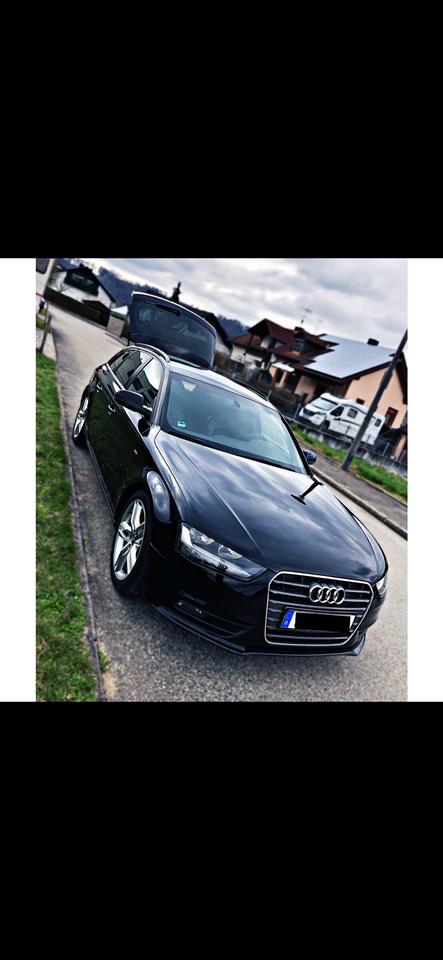 Audi A4 2012 — engine