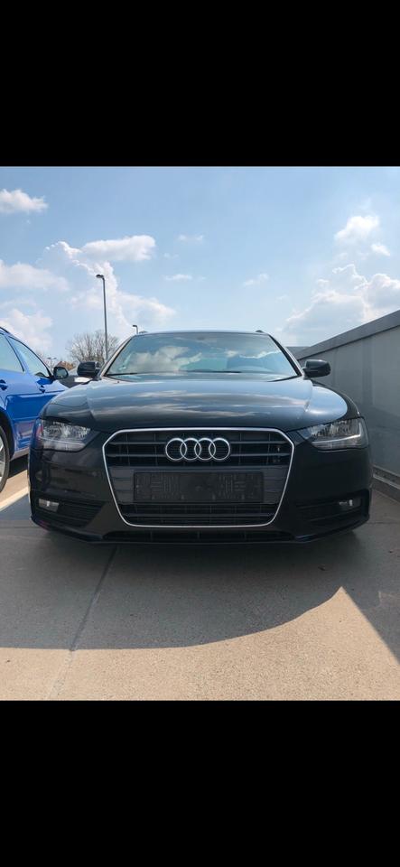 Audi A4 2012 — photo 6