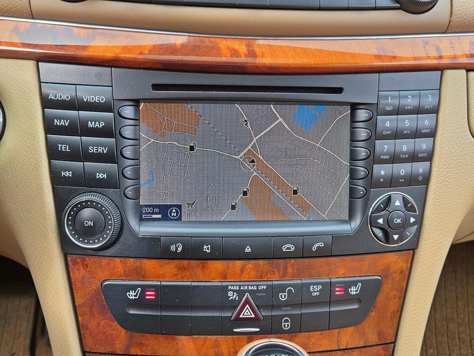 Mercedes Benz E 280 2006 — photo 12