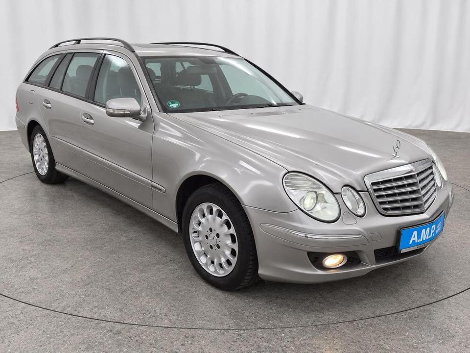 Mercedes Benz E 280 2006 — rear view