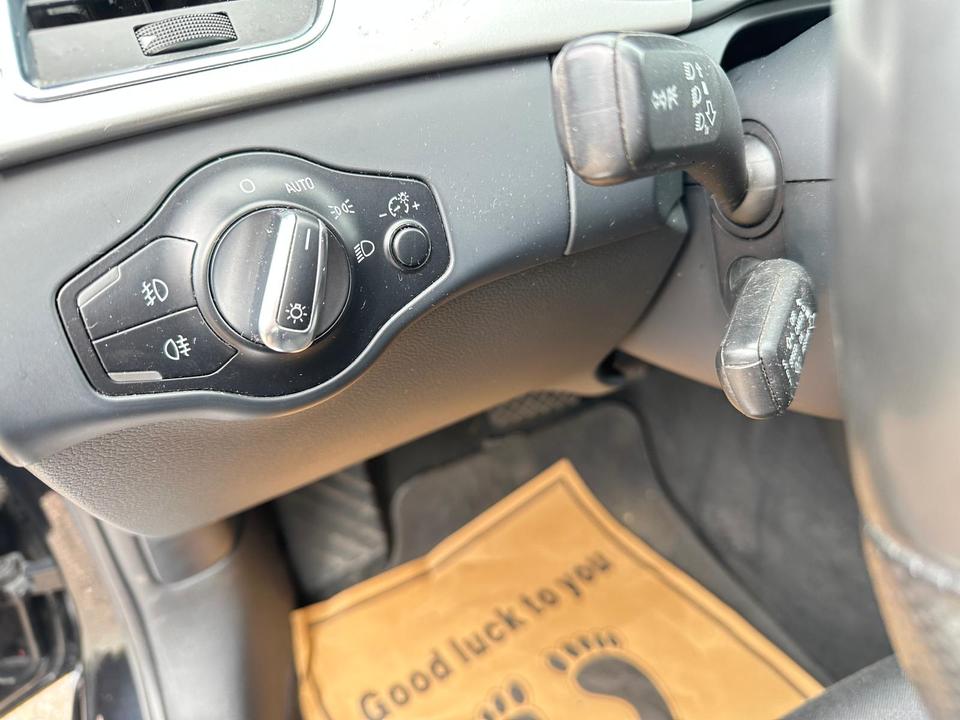 Audi A4 2011 — photo 13