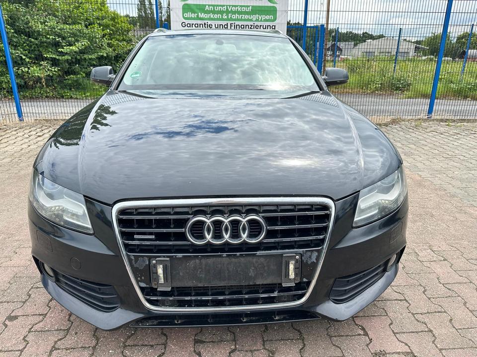 Audi A4 2011 — rear view