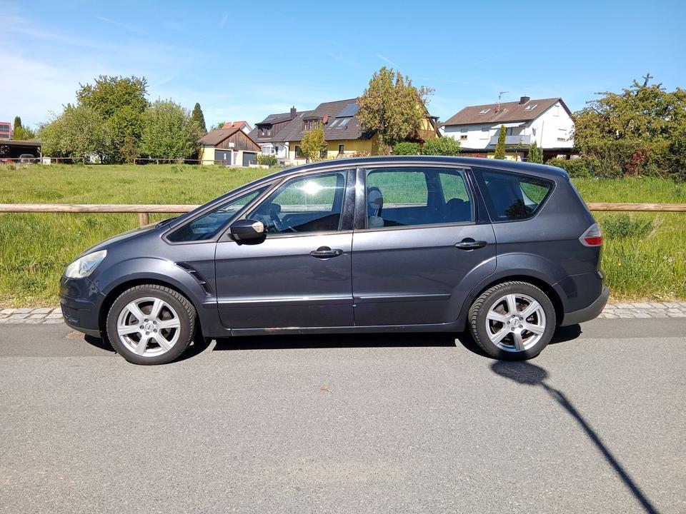 Ford S-Max 2009 — engine