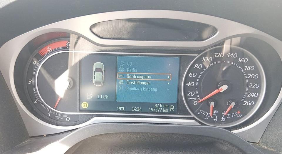 Ford S-Max 2009 — photo 7