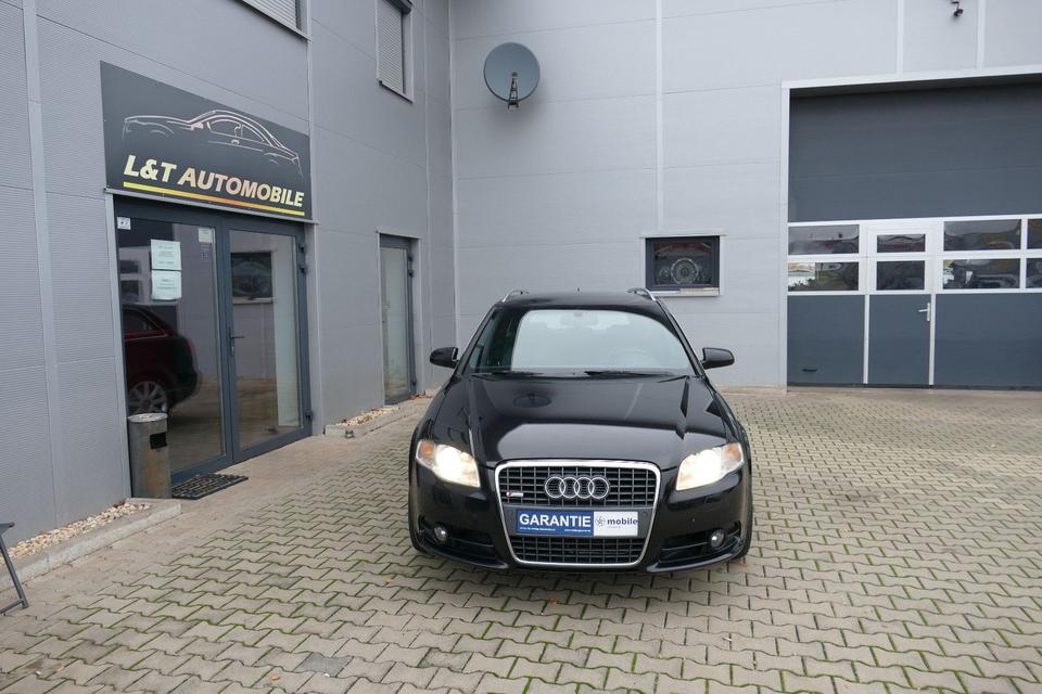 Audi A4 2005 — вигляд ззаду