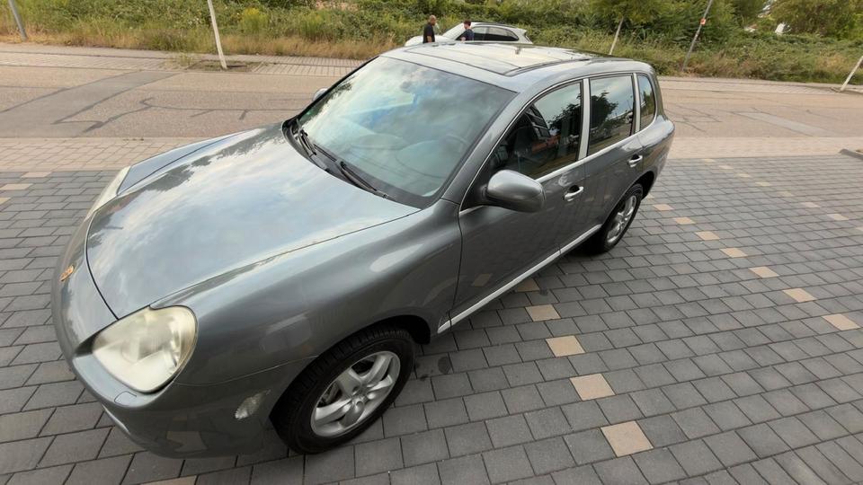 Porsche Cayenne 2006 — engine
