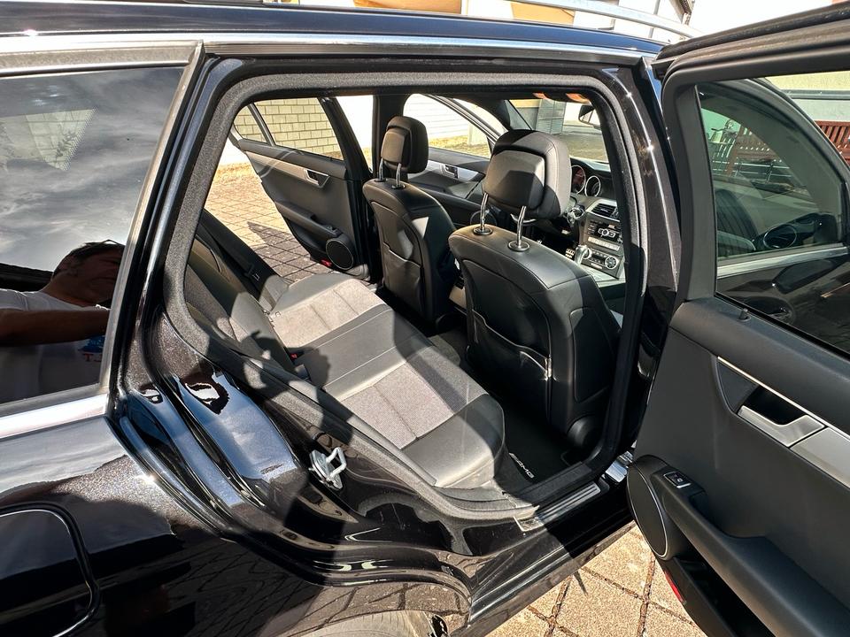 Mercedes Benz C 200 2012 — photo 6