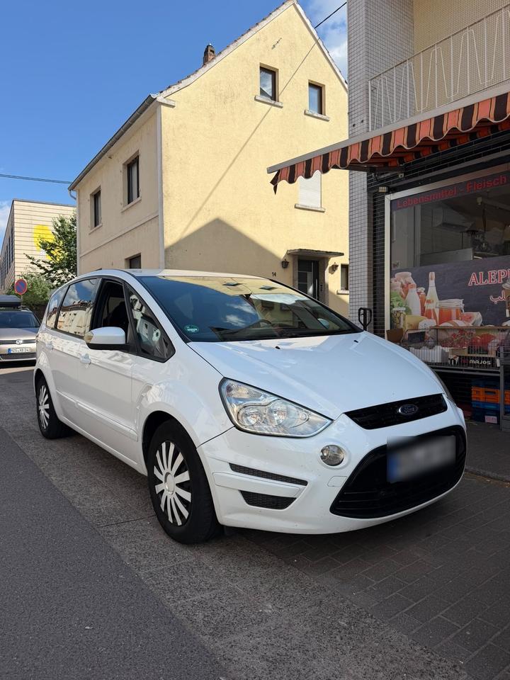Ford S-Max 2011 — vehicle for AFU Ukraine