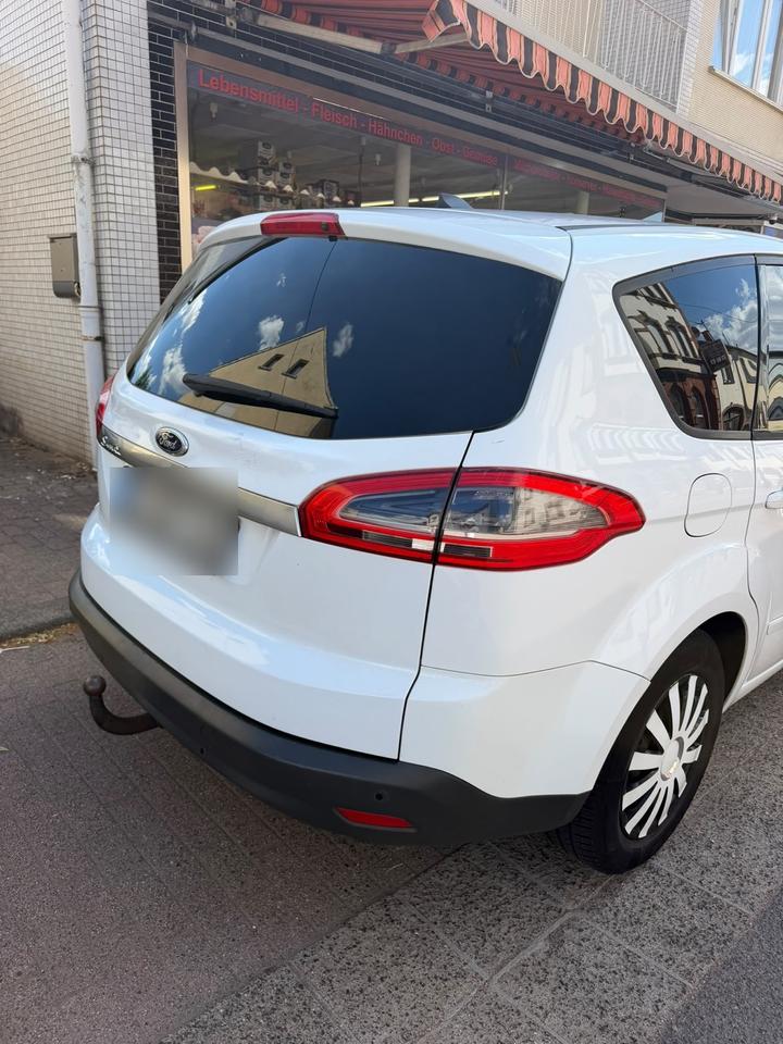 Ford S-Max 2011 — салон