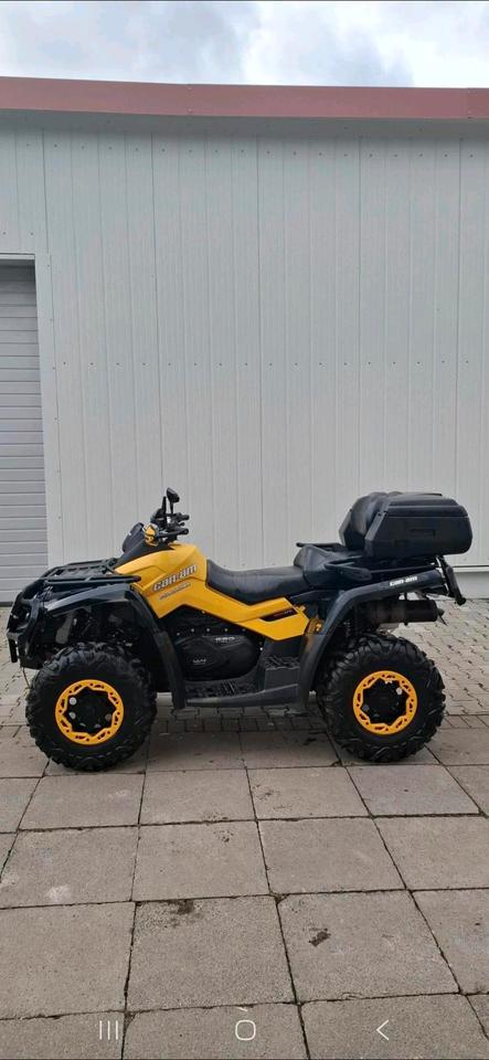  Quad, Can Am Outlander 650 V-TWIN EFI 2012 — interior