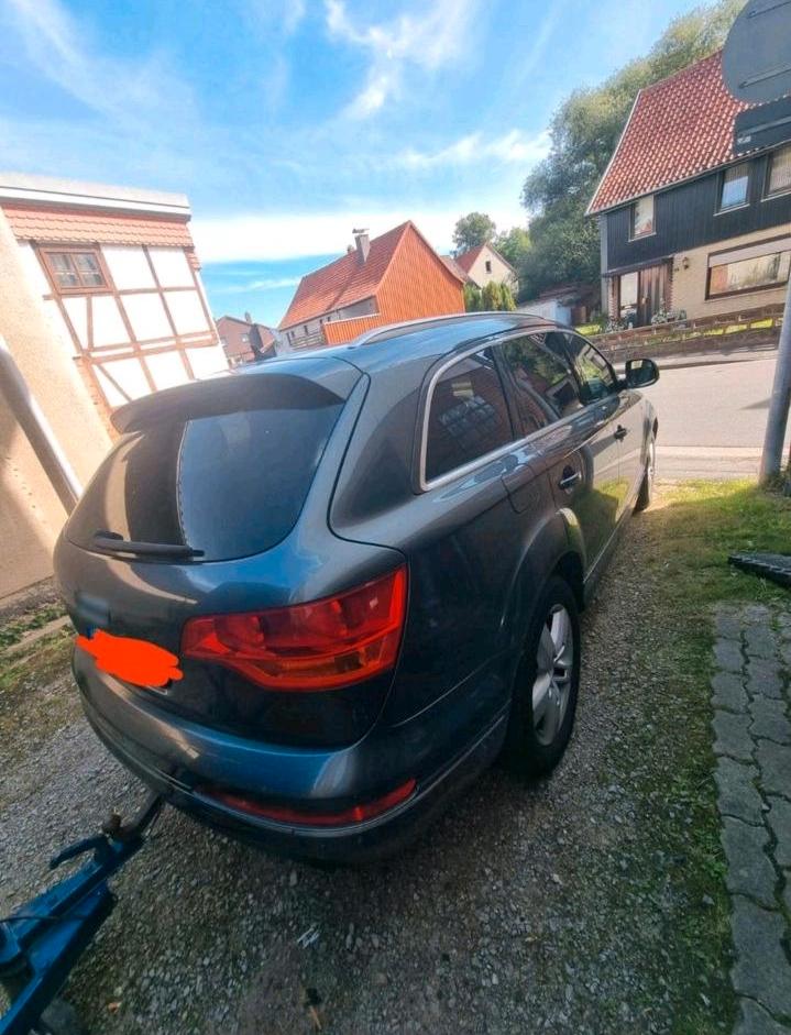 Audi Q7 2007 — rear view