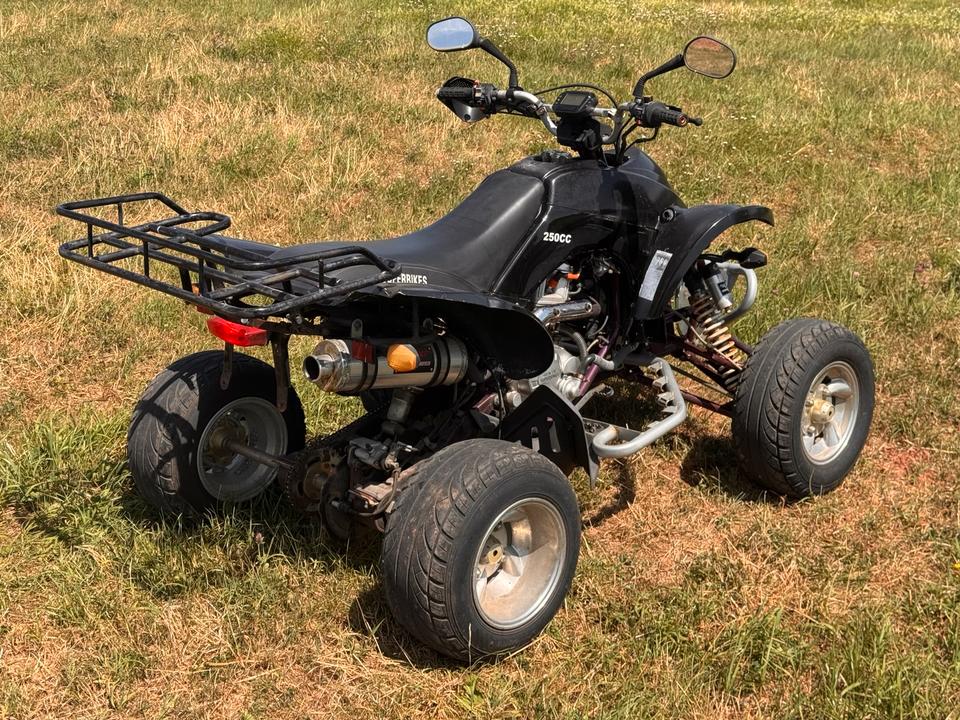 Weitere Motorräder Spyder Quad 250 ccm tüv 2008 — photo 5