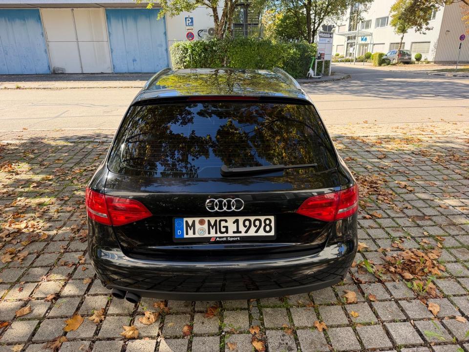 Audi A4 2009 — photo 7
